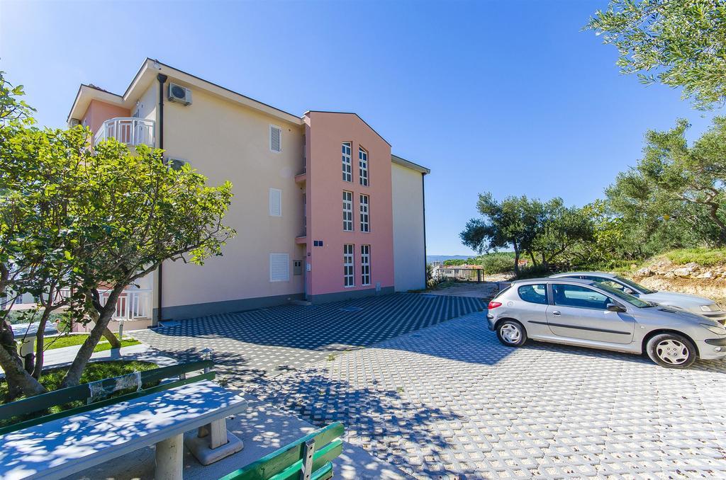 Apartments Seaview Tučepi Exterior foto